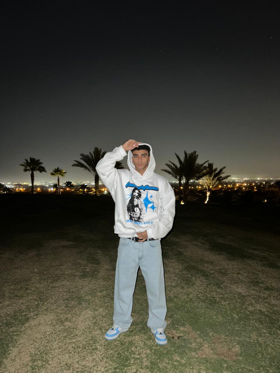 box fit oversized hoodie