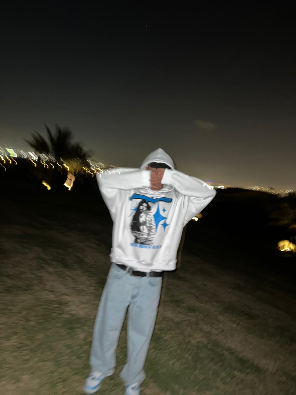 box fit oversized hoodie