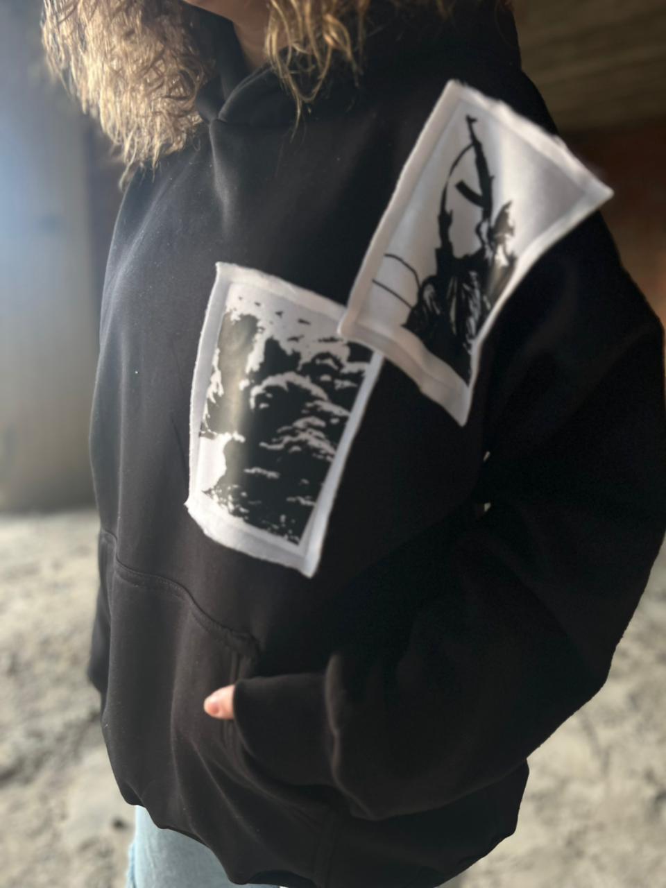 oversized black hoodie